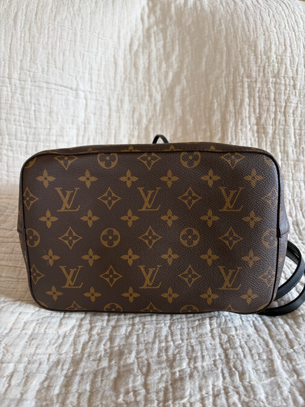Louis Vuitton neonoe MM - Picture 6 of 14